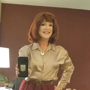 Meet your Posher, Robyn